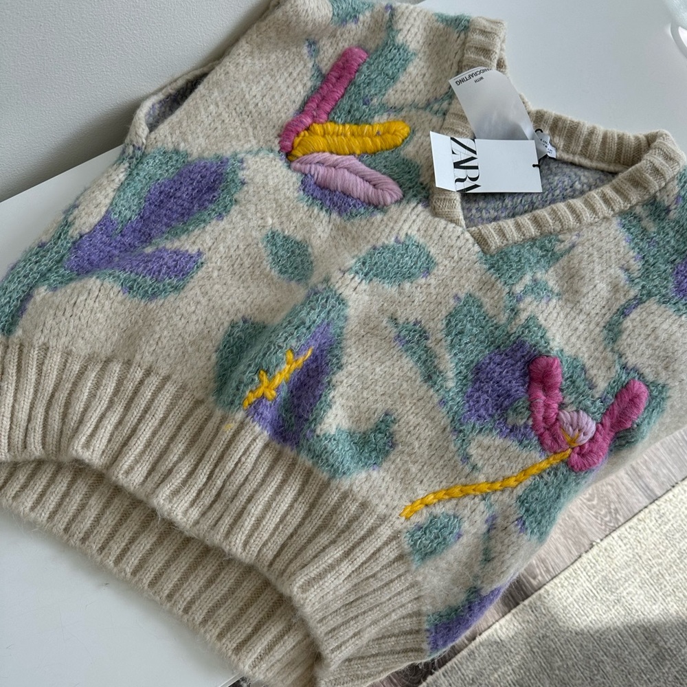 NWT Zara Sweater Vest